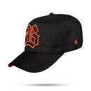 Boné Snapback Preto Grid Laranja