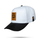 Boné Snapback Branco Aba Couro Number One