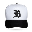 Boné Snapback Branco Aba Preta