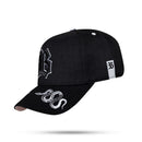 Boné Snapback Preto e Branco Snake