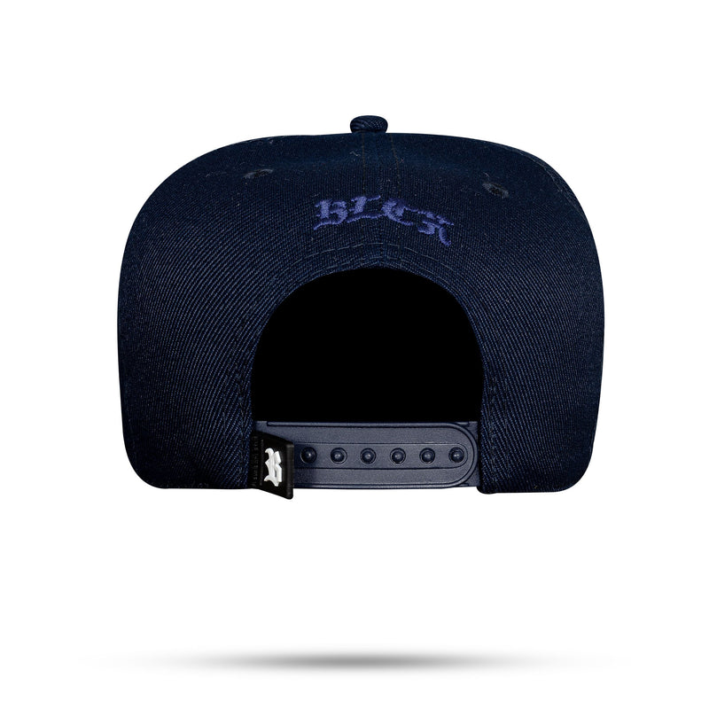 Boné Azul Marinho Snapback Basic