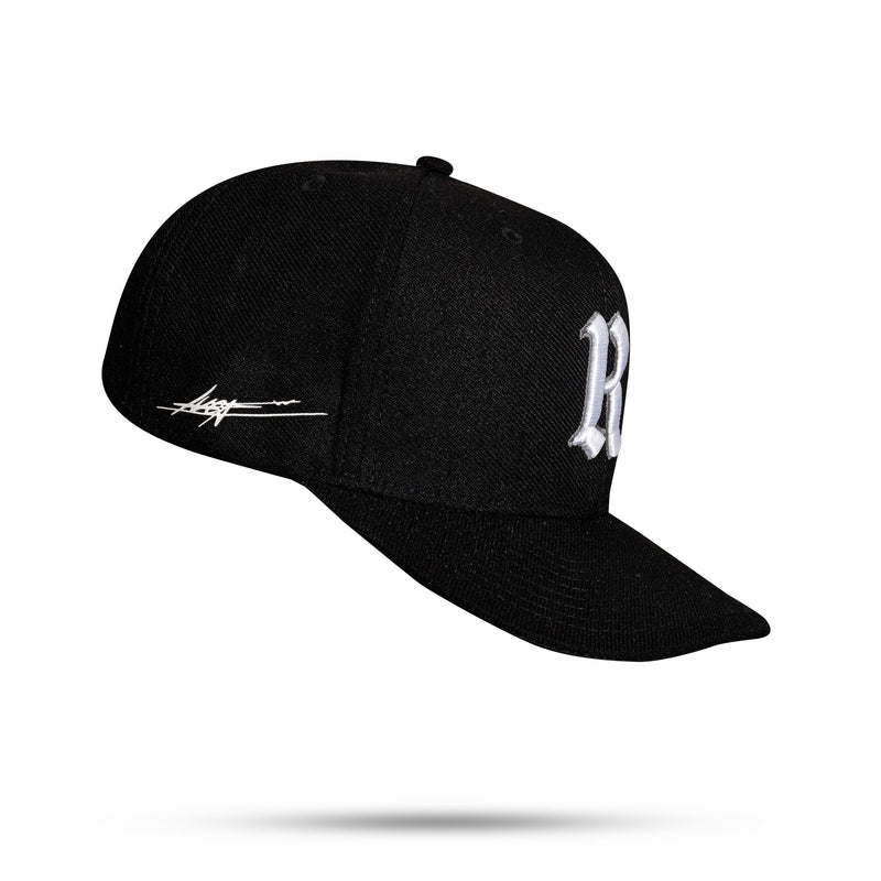 Boné Snapback Preto R Ryuki Aba Reta