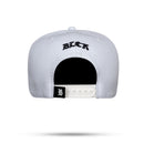 Boné Snapback Tag Number One Branco