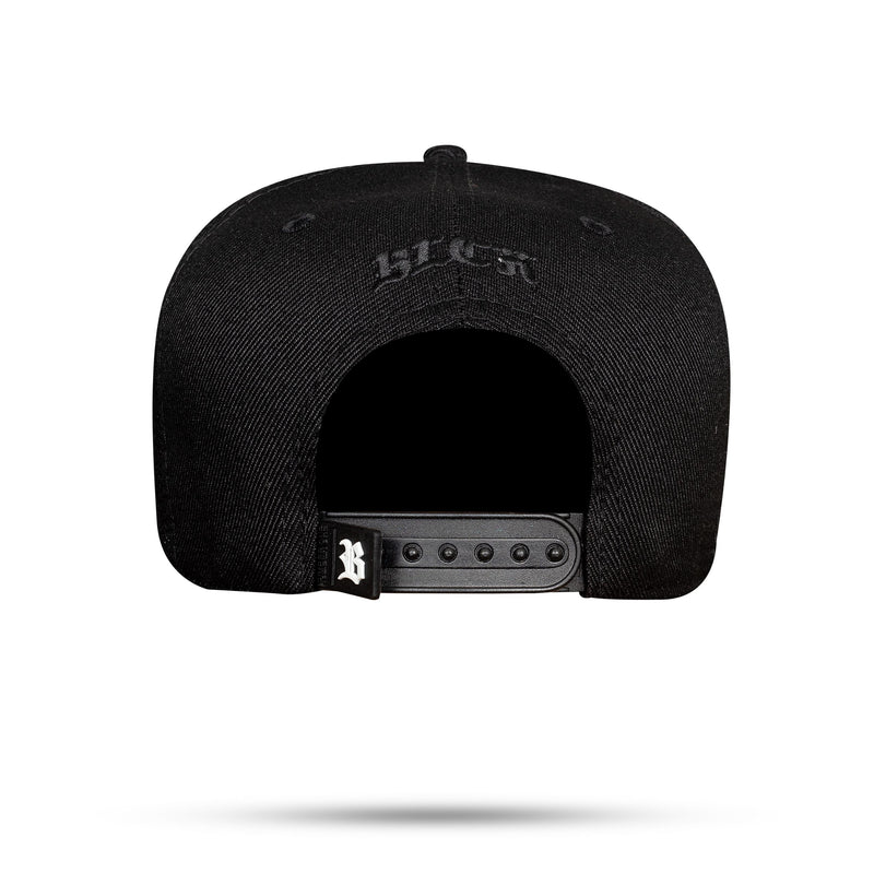 Boné Snapback Preto Logo Couro Blck Letras Dourado