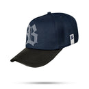 Boné Snapback Azul Marinho Listrado Aba Couro