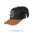 Boné Snapback Preto Listrado Aba Couro