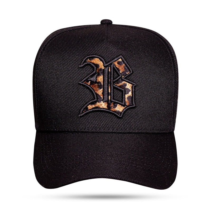 Boné Snapback IA Preto Animal Print Onça