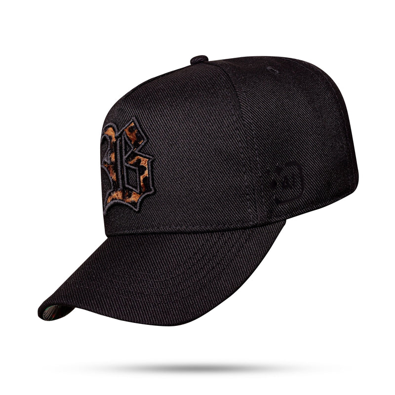 Boné Snapback IA Preto Animal Print Onça