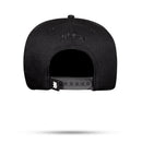 Boné Snapback Preto Logo Camuflado