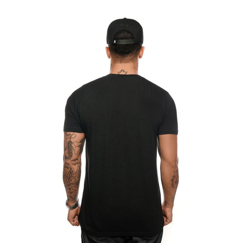 Camiseta Preta Wild and Free Tiger