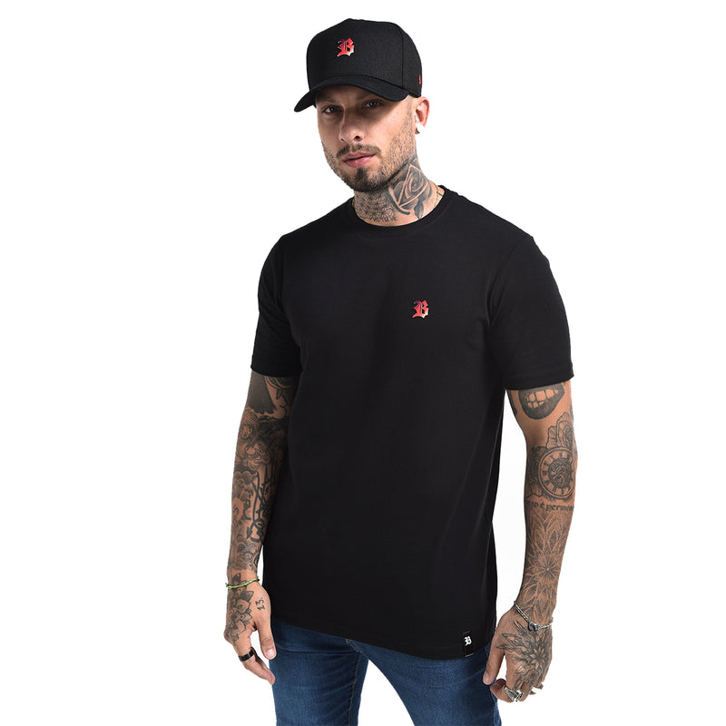 Camiseta Preta Logo B Degradê Vermelho