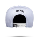 Boné Branco Snapback Logo Colors